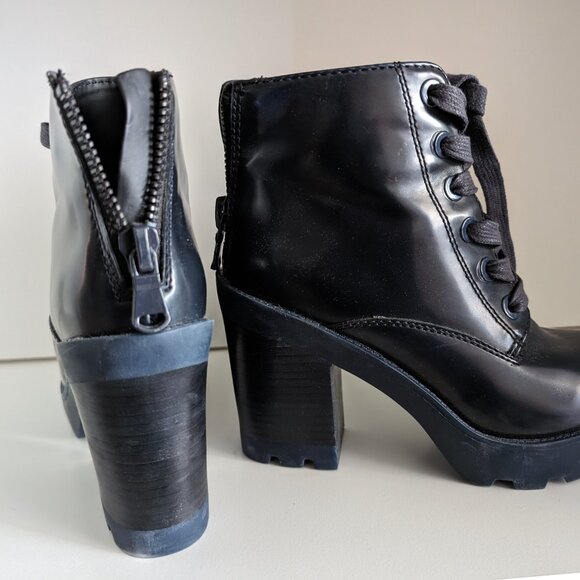 Aldo Chunky Blue Tone Platform Boots - Picture 3 of 3